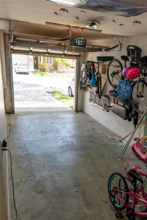 1102 SW 158th Avenue, Pembroke Pines FL - photo 24 of 31
