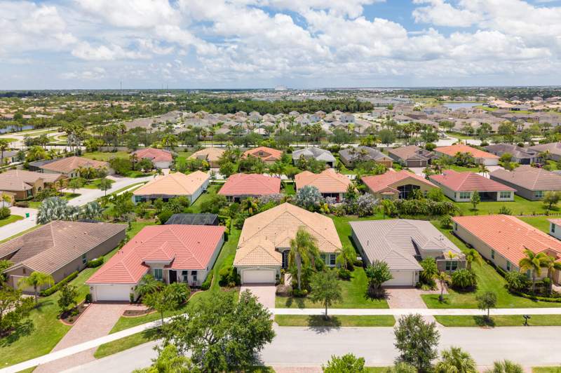3 bedroom Single Family Residence at 11331 SW Aspen Lane, Tradition Plat No 28, Port St. Lucie — photo 3