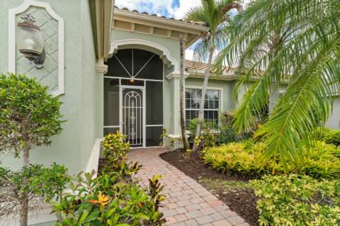 11331 SW Aspen Lane, Port St. Lucie FL - photo 9 of 57