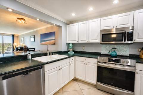 4200 N Hwy A1a #112, Hutchinson Island FL - photo 11 of 28