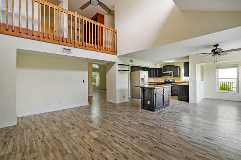 3570 Woods Walk Boulevard, Lake Worth FL - photo 16 of 51