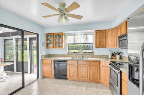 4450 Nutmeg Tree Lane #A, Boynton Beach FL - photo 6 of 21
