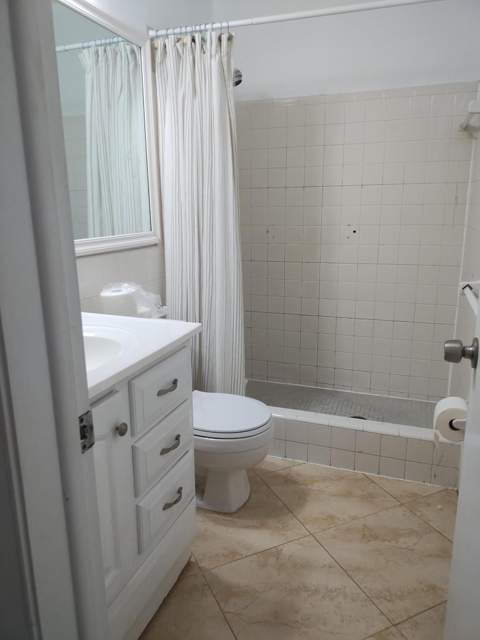 6810 NW 75th Street, Tamarac FL - photo 14 of 18