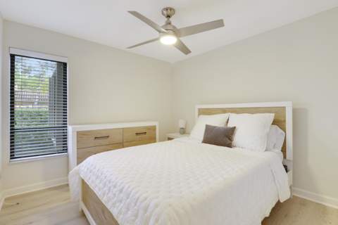 1107 Duncan Circle #102, Palm Beach Gardens FL - photo 10 of 20