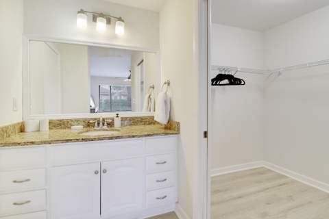 1107 Duncan Circle #102, Palm Beach Gardens FL - photo 15 of 20