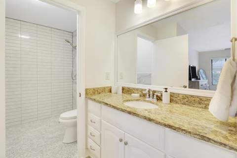 1107 Duncan Circle #102, Palm Beach Gardens FL - photo 16 of 20