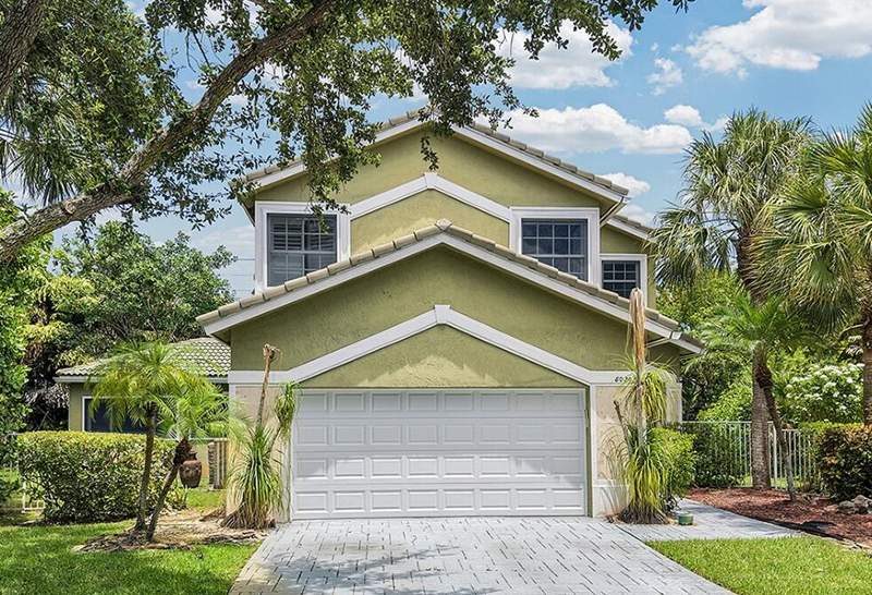 4 bedroom Single Family Residence at 8020 NW 70th Avenue, Parkside Estates, Parkland — photo 2