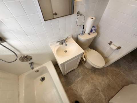 942 NW 12th Street, Fort Lauderdale FL - photo 17 of 22