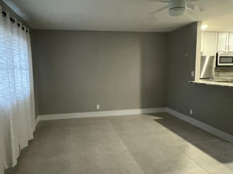267 Flanders F, Delray Beach FL - photo 13 of 20