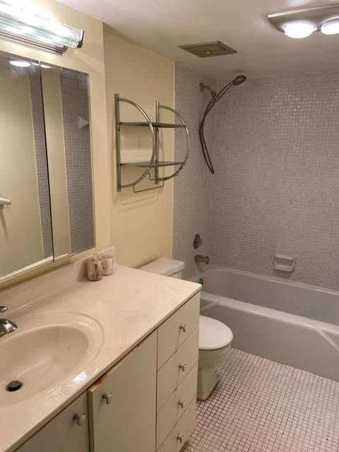 3090 Holiday Springs Boulevard #310, Margate FL - photo 11 of 26