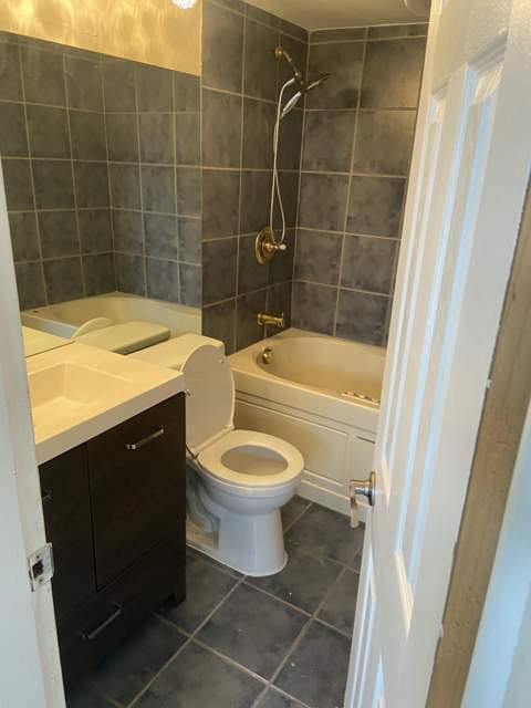1040 SE 4th Avenue #222, Deerfield Beach FL - photo 11 of 29