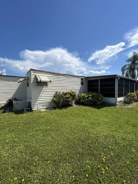 8379 SE Eagle Avenue, Hobe Sound FL - photo 7 of 47
