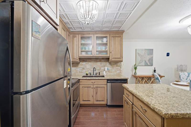 1 bedroom Condominium at 101 E Mcnab Road #102, Barcelona Gardens Condo, Pompano Beach — photo 4
