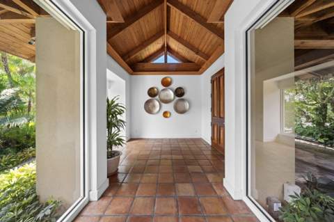6 La Costa Way, Palm Beach FL - photo 7 of 36