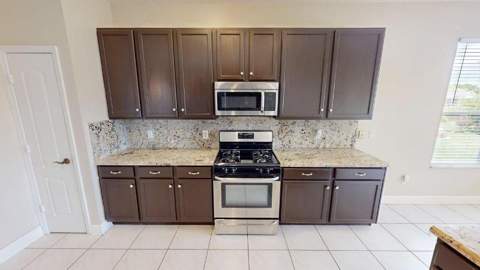 895 SW Lake Charles Circle, Port St. Lucie FL - photo 14 of 76