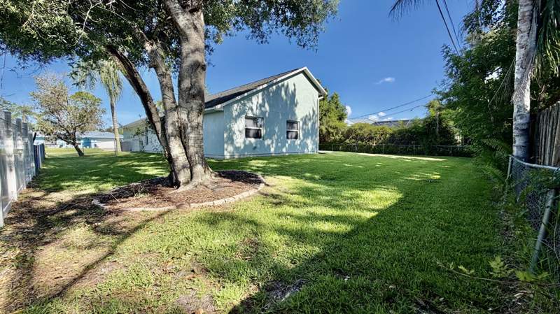3 bedroom Single Family Residence at 619 SE Forgal Street, Port St Lucie Section 6, Port St. Lucie — photo 5