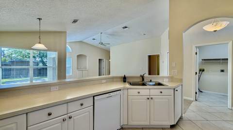 619 SE Forgal Street, Port St. Lucie FL - photo 11 of 29