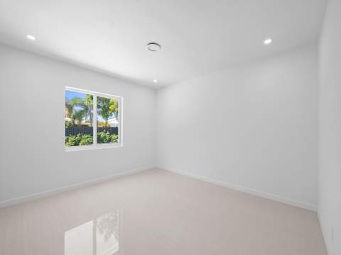 1750 NE 49th Street, Fort Lauderdale FL - photo 14 of 28