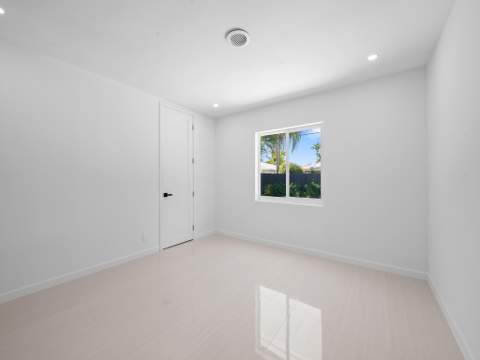 1750 NE 49th Street, Fort Lauderdale FL - photo 15 of 28