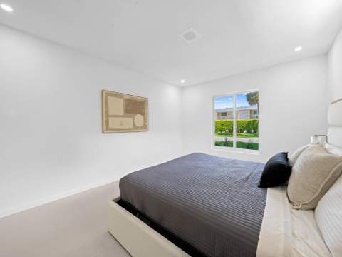 1750 NE 49th Street, Fort Lauderdale FL - photo 22 of 28