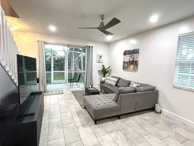 2 bedroom Townhouse at 2046 Madeira Drive, Sectors 3 & 4 Boundary Plat, Weston — photo 3