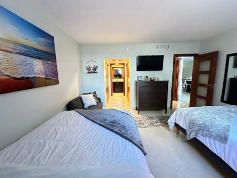 4001 S Ocean Drive #3h, Hollywood FL - photo 16 of 35