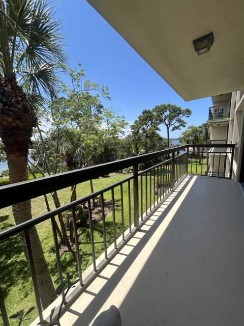 1901 Marina Isle Way #302, Jupiter FL - photo 13 of 14