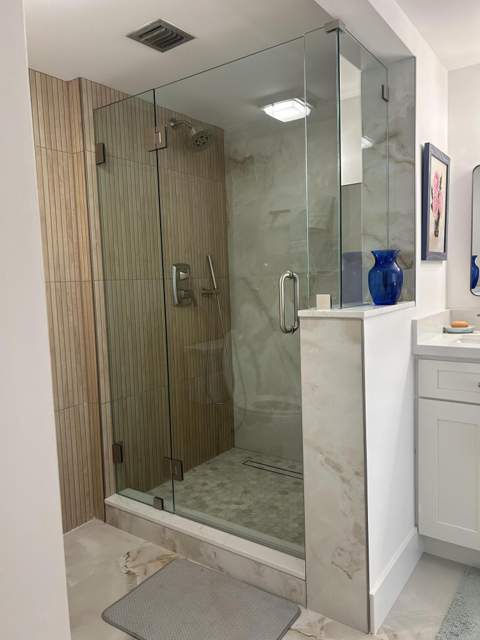1901 Marina Isle Way #302, Jupiter FL - photo 8 of 14