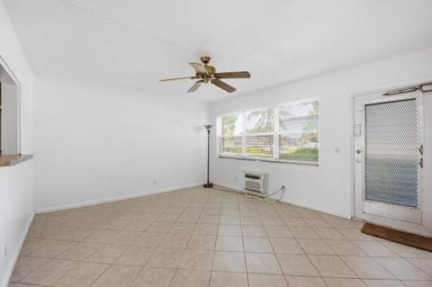 98 E Cambridge, West Palm Beach FL - photo 7 of 42