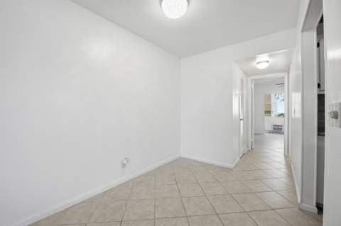 98 E Cambridge, West Palm Beach FL - photo 10 of 42