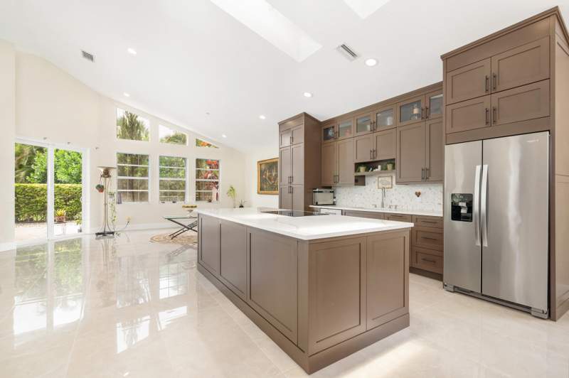 3 bedroom Single Family Residence at 999 Lytham Court, Breakers West 13, West Palm Beach — photo 5