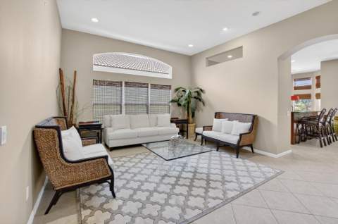 6959 Imperial Beach Circle, Delray Beach FL - photo 10 of 48