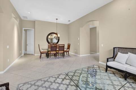 6959 Imperial Beach Circle, Delray Beach FL - photo 11 of 48