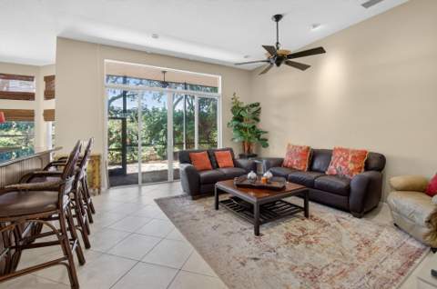 6959 Imperial Beach Circle, Delray Beach FL - photo 13 of 48