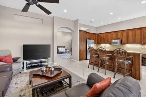 6959 Imperial Beach Circle, Delray Beach FL - photo 16 of 48