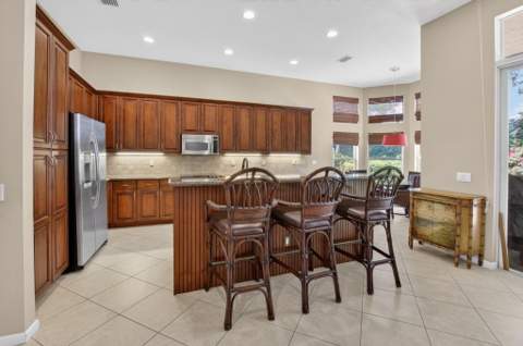6959 Imperial Beach Circle, Delray Beach FL - photo 18 of 48