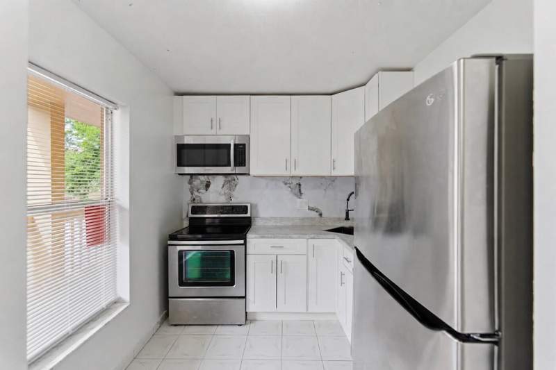 1 bedroom Condominium at 6020 NW 64th Avenue #208, Bermuda Club Two Condo, Tamarac — photo 2