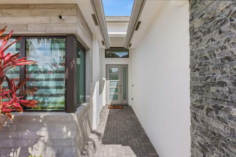 8544 Apple Falls Lane, Boca Raton FL - photo 7 of 60