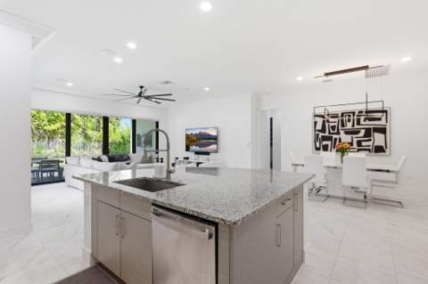 8544 Apple Falls Lane, Boca Raton FL - photo 14 of 60