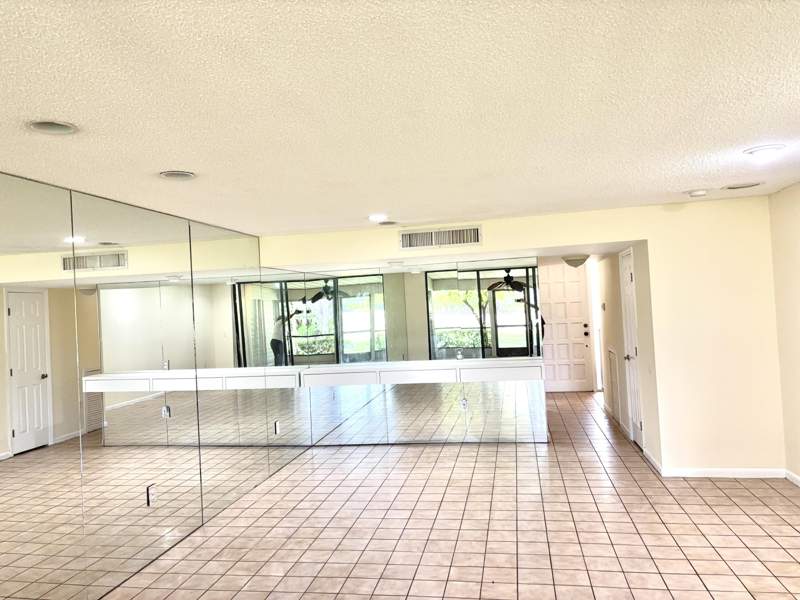 2 bedroom Condominium at 4807 Esedra Court, Fountains Of Palm Beach Condo 4, Lake Worth — photo 2