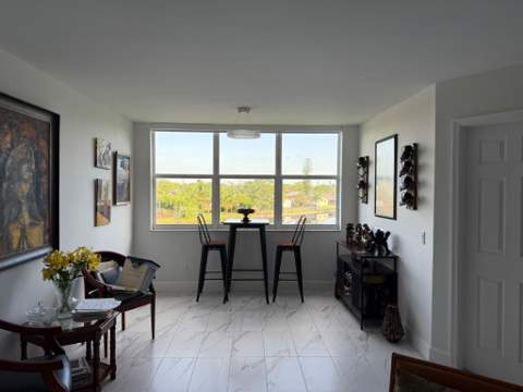 10422 NW 24th Place #310, Sunrise FL - photo 6 of 21