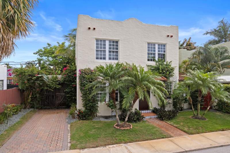 3 bedroom Single Family Residence at 217 Lytton Court, South Palm Beach Estates, West Palm Beach — photo 3