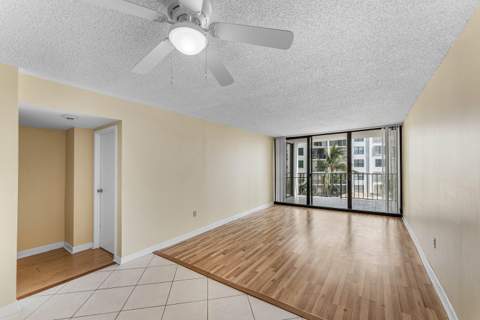 3545 S Ocean Boulevard #405, South Palm Beach FL - photo 9 of 41