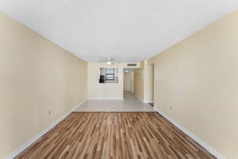 3545 S Ocean Boulevard #405, South Palm Beach FL - photo 13 of 41