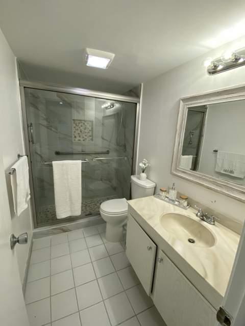 4110 Tivoli Court #103, Lake Worth Beach FL - photo 10 of 15