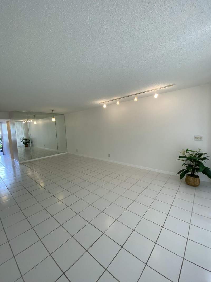 2 bedroom Condominium at 4110 Tivoli Court #103, Fountains Of Palm Beach Condo 7, Lake Worth Beach — photo 3