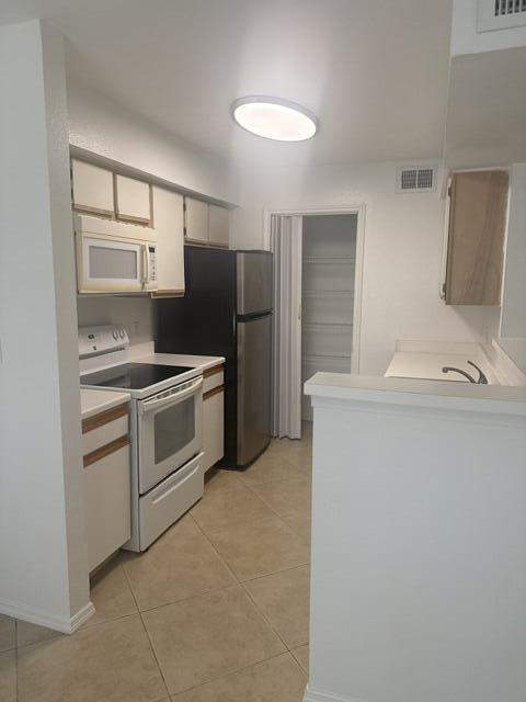 2 bedroom Condominium at 2647 NW 33rd Street #2305, Sailboat Pointe Condo, Oakland Park — photo 5