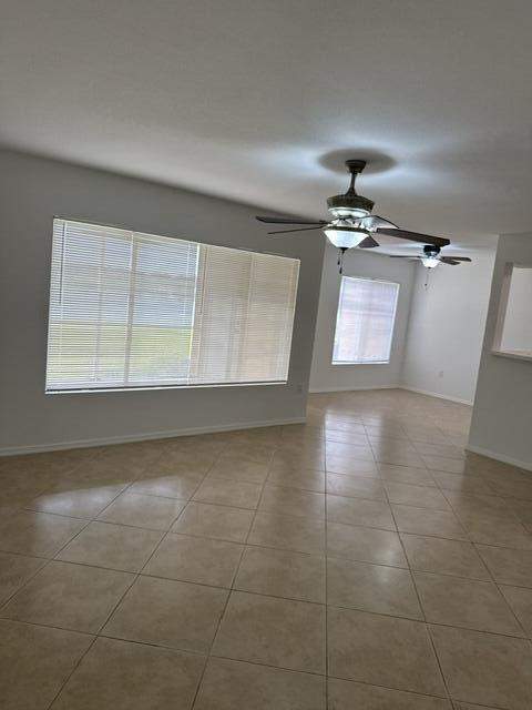 2 bedroom Condominium at 2647 NW 33rd Street #2305, Sailboat Pointe Condo, Oakland Park — photo 4