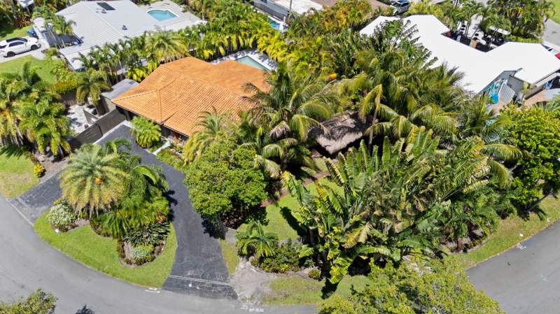 3 bedroom Single Family Residence at 5210 NE 17th Terrace, Coral Ridge Isles, Fort Lauderdale — photo 3