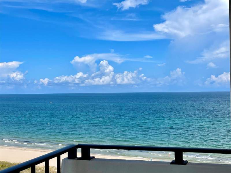 2 bedroom Condominium at 1900 S Ocean Boulevard #10g, Ocean Place Condo, Lauderdale-By-The-Sea — photo 2